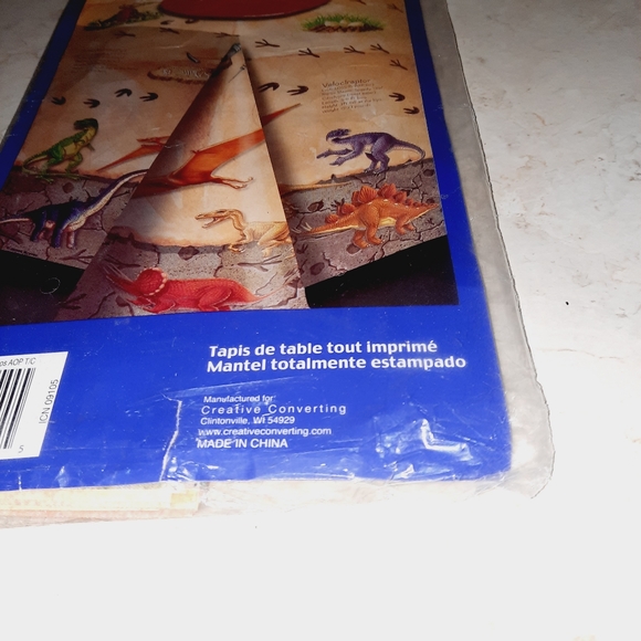 Dinosaur Tablecloth Tablecover Birthday Party Decor - Picture 4 of 5